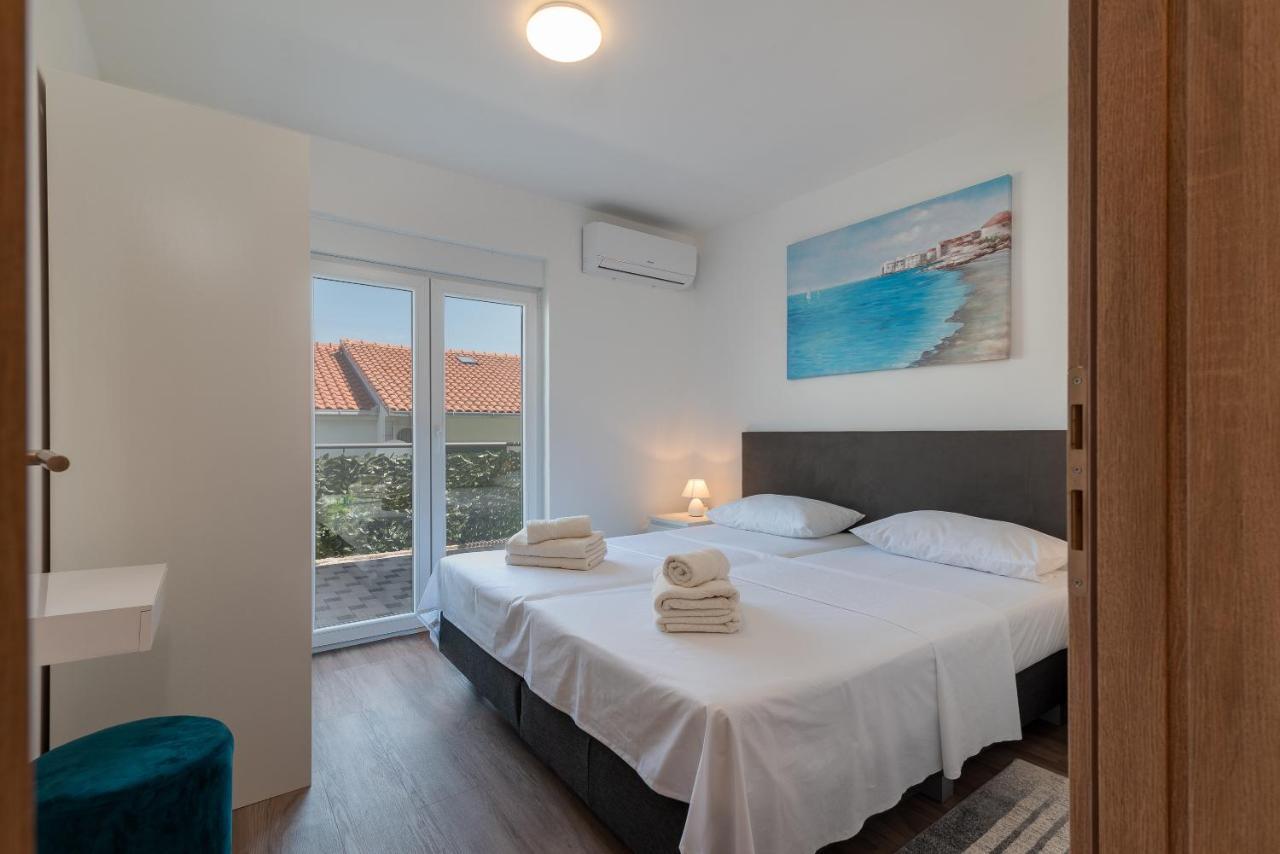Delux Apartment Eva Trogir Exterior foto