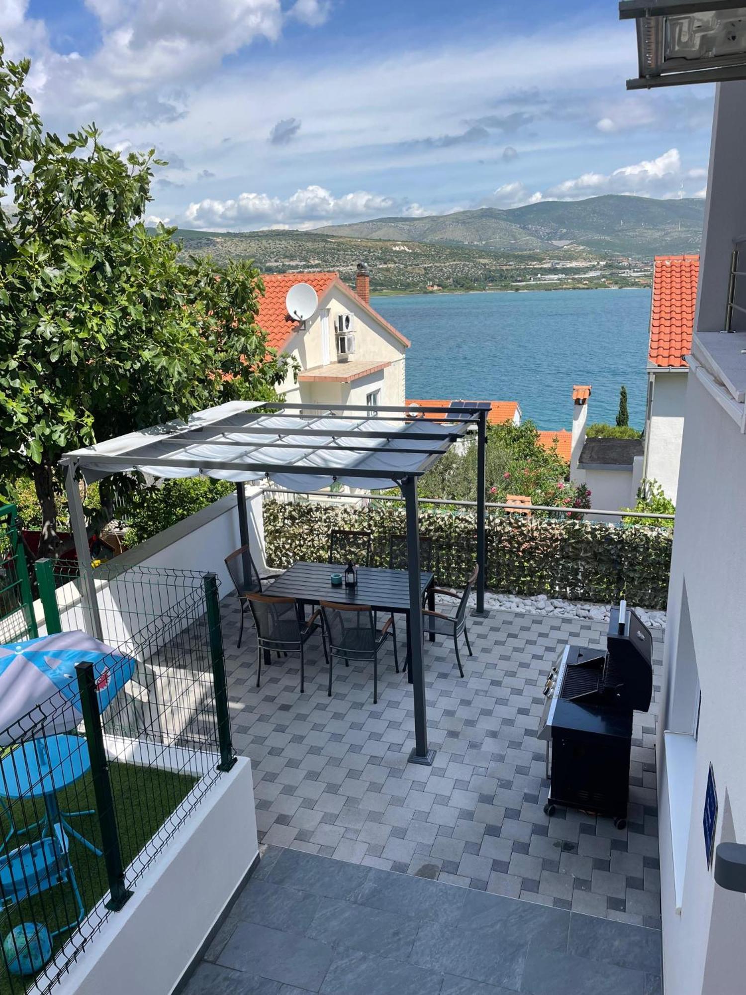 Delux Apartment Eva Trogir Exterior foto